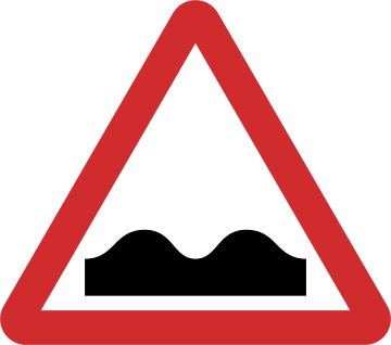 Hump road sign